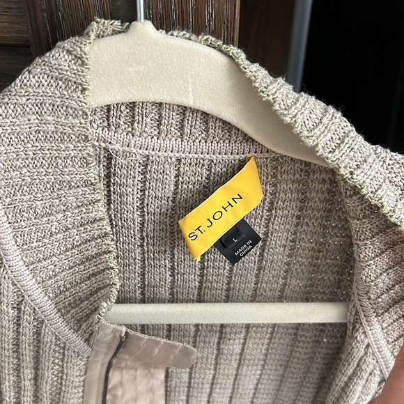 St. John tan zipper sweater jacket - Picture 5 of 7